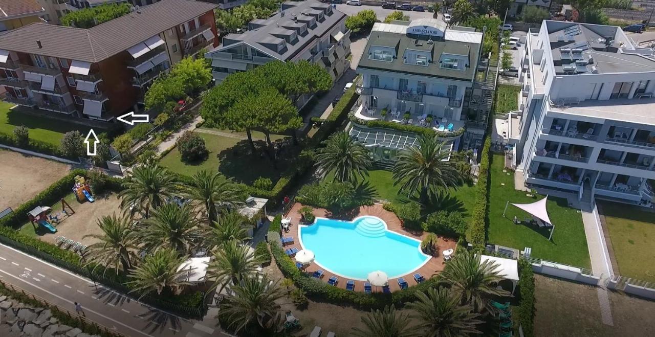 Hotel Ambasciatori Pineto Zewnętrze zdjęcie