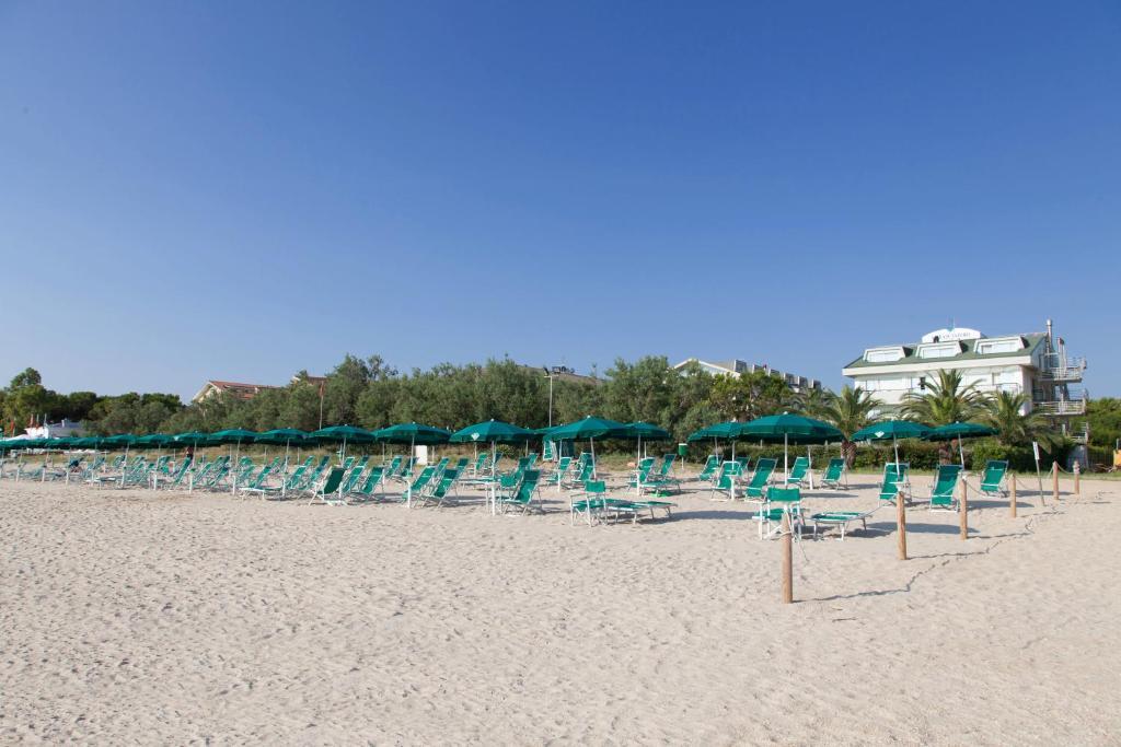 Hotel Ambasciatori Pineto Zewnętrze zdjęcie